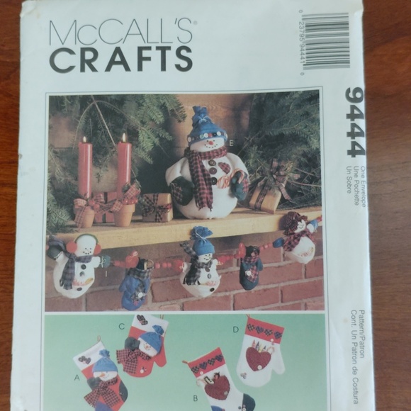 McCalls Craft Patterns Bundle (UnCut) - Picture 4 of 6